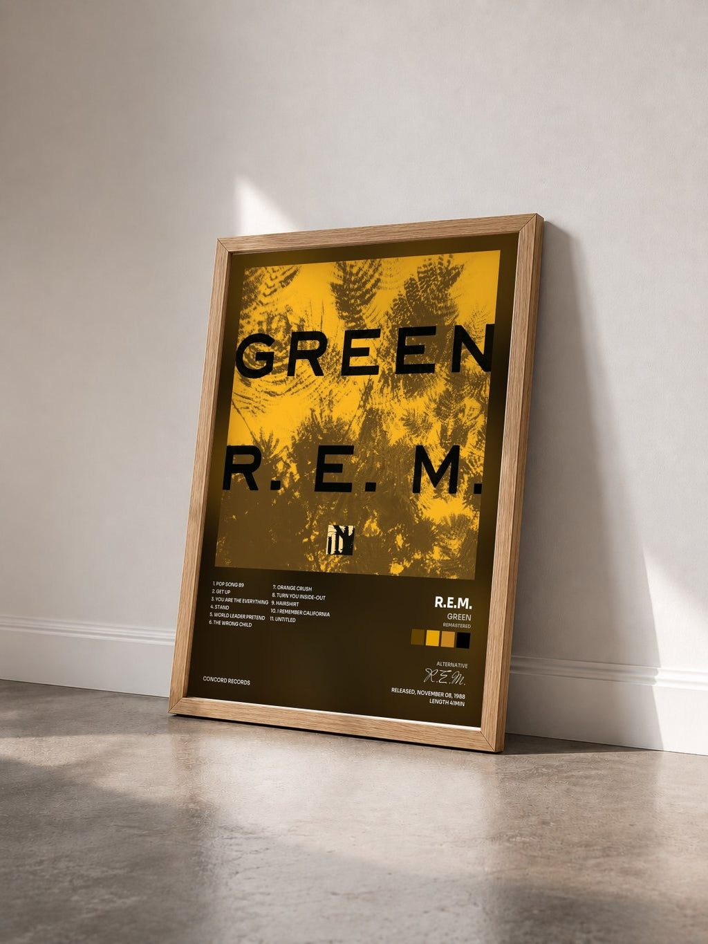 #bois Tableau de l'album Green (Remastered) de R.E.M. vu de trois quarts, cadre en bois brut