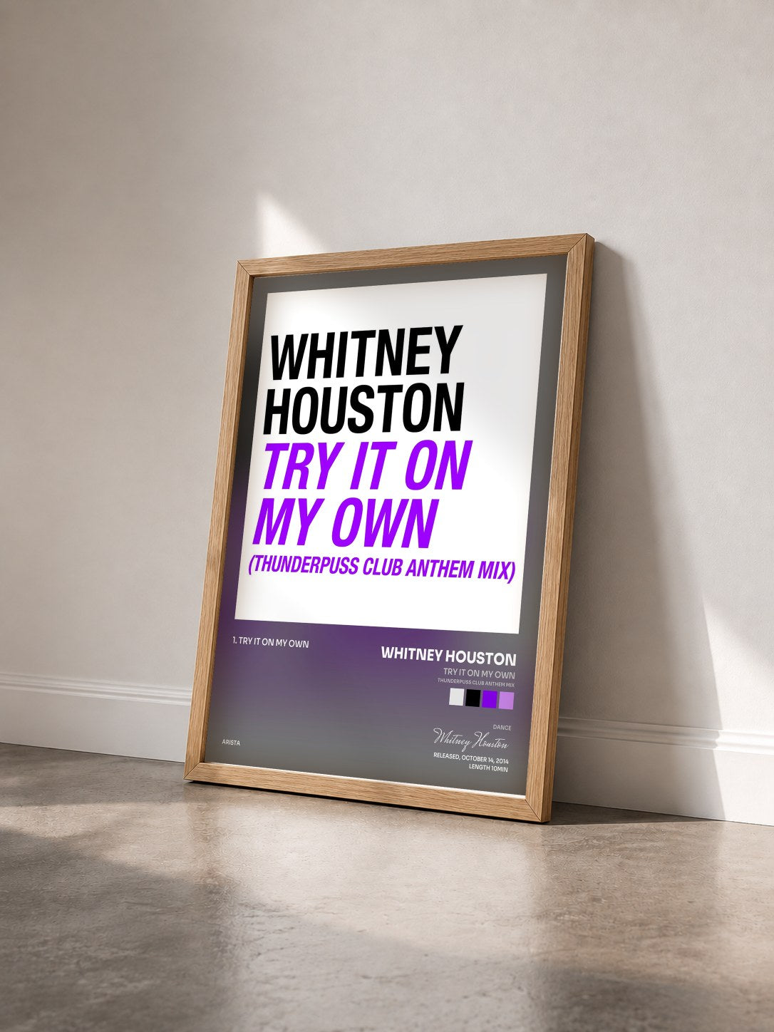 #bois Tableau de l'album Try It On My Own (Thunderpuss Club Anthem Mix) de Whitney Houston vu de trois quarts, cadre en bois brut