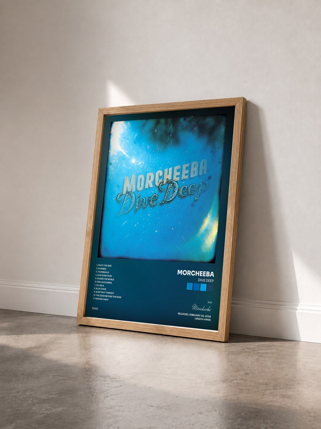 #bois Tableau de l'album Dive Deep de Morcheeba vu de trois quarts, cadre en bois brut