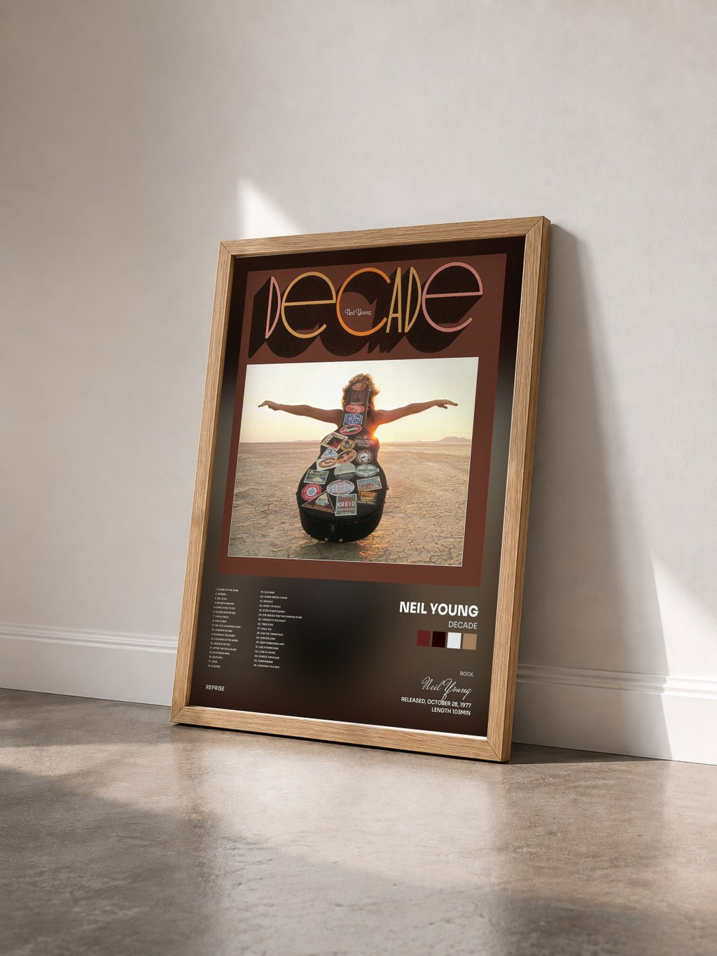 #bois Tableau de l'album Decade de Neil Young vu de trois quarts, cadre en bois brut