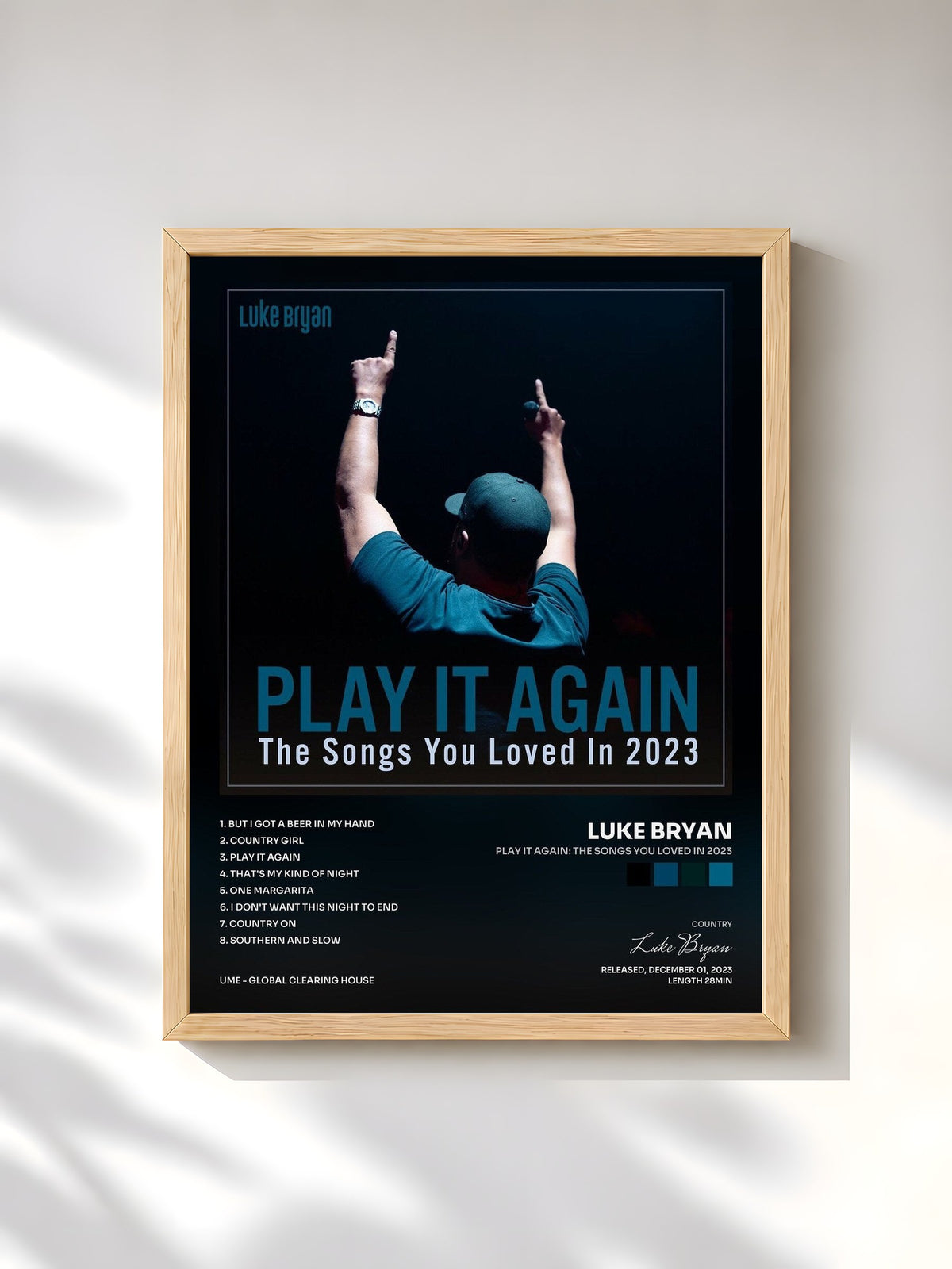#bois Tableau de l'album Play It Again: The Songs You Loved In 2023 de Luke Bryan, cadre en bois brut, imprimé et encadré en France