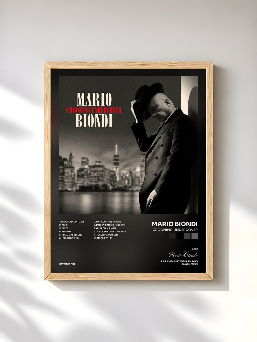 #bois Tableau de l'album Crooning Undercover de Mario Biondi, cadre en bois brut, imprimé et encadré en France