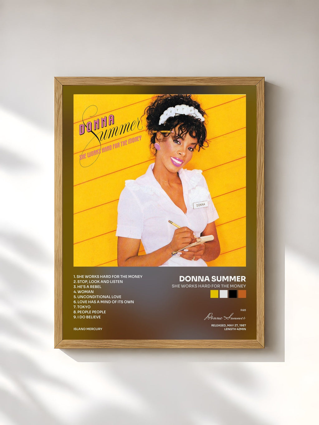 #bois Tableau de l'album She Works Hard For The Money de Donna Summer, cadre en bois brut, imprimé et encadré en France