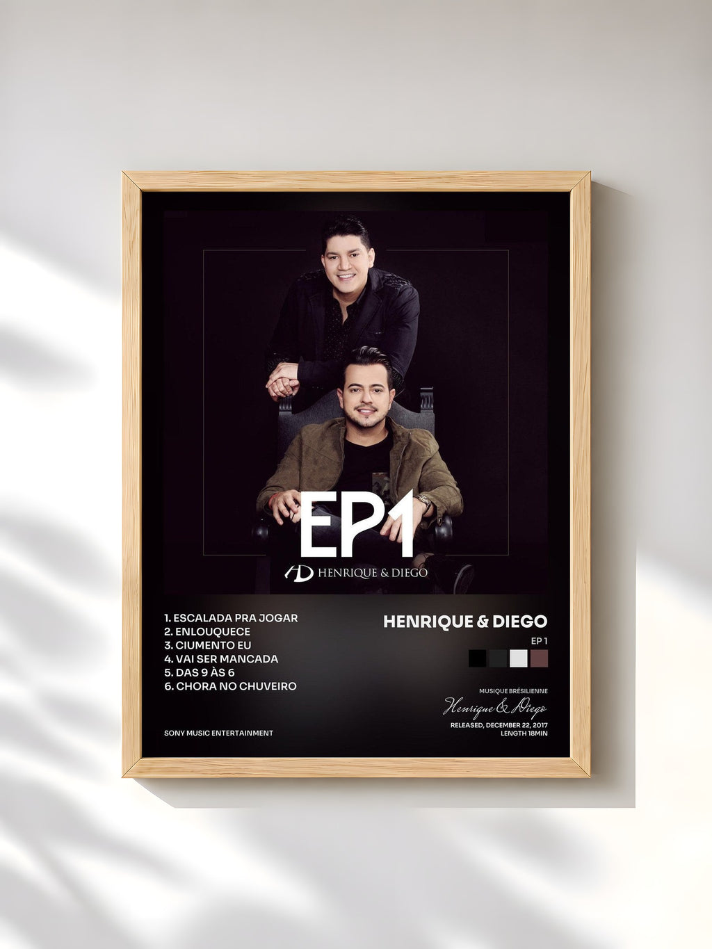 #bois Tableau de l'album EP 1 de Henrique & Diego, cadre en bois brut, imprimé et encadré en France