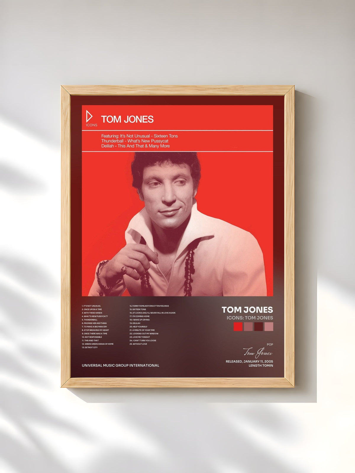 #bois Tableau de l'album Icons: Tom Jones de Tom Jones, cadre en bois brut, imprimé et encadré en France