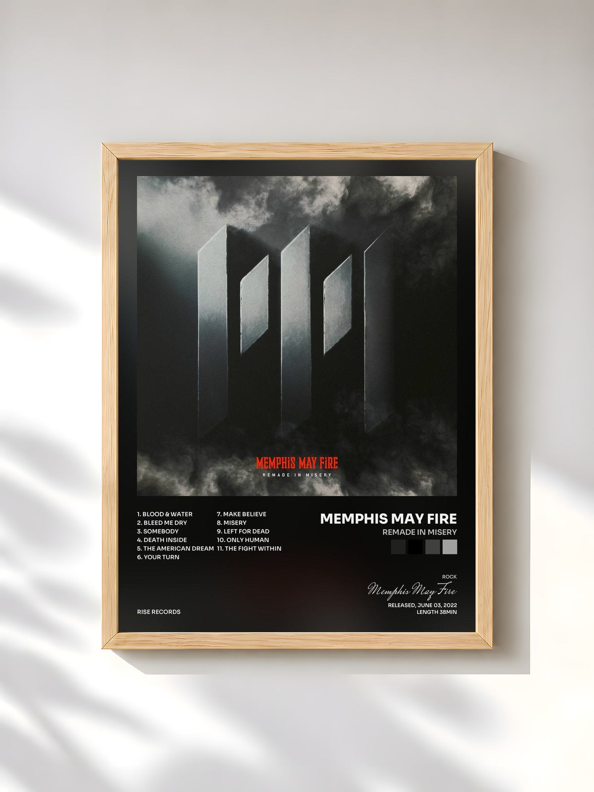 #bois Tableau de l'album Remade In Misery de Memphis May Fire, cadre en bois brut, imprimé et encadré en France