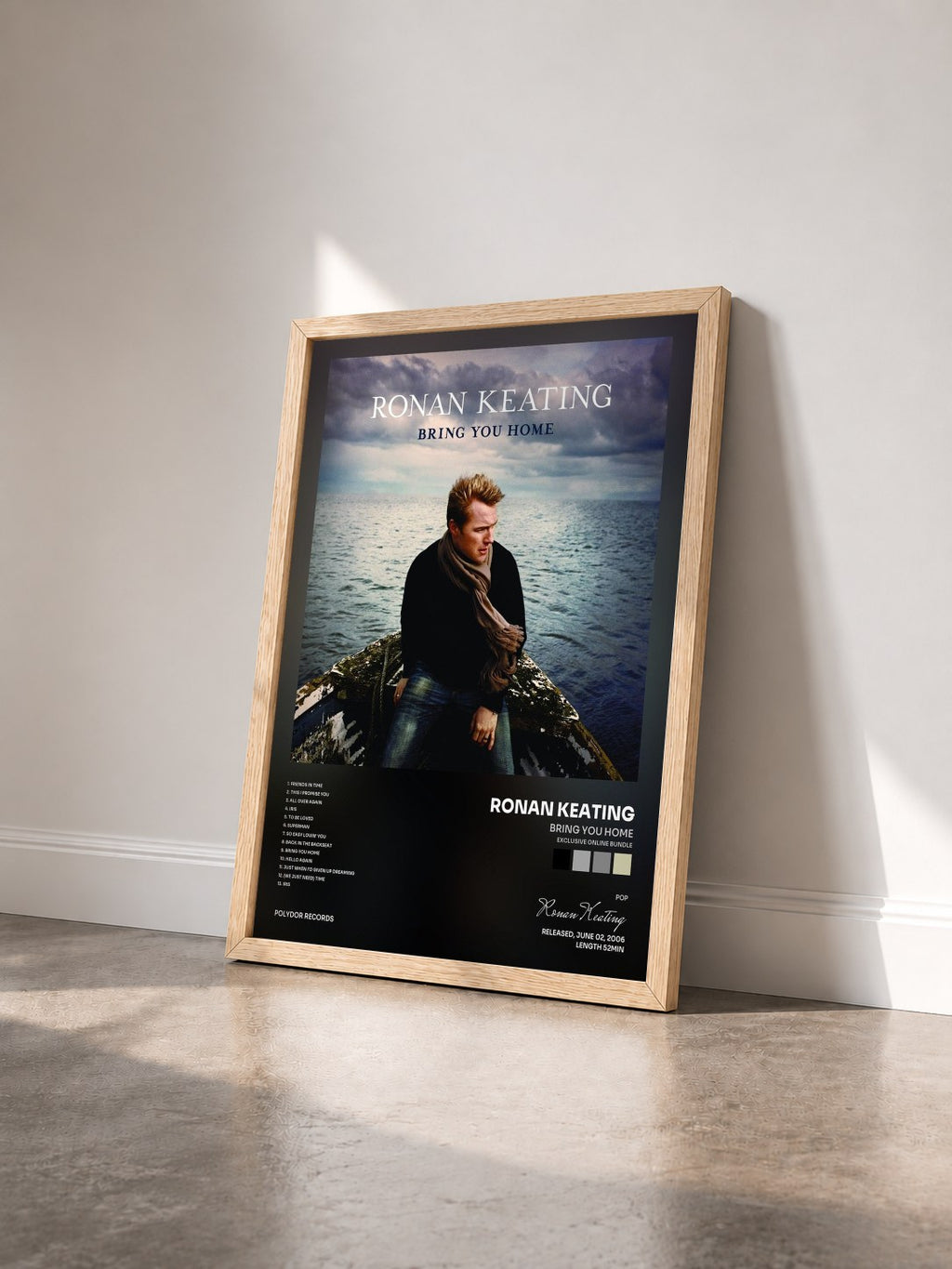 #bois Tableau de l'album Bring You Home (exclusive online bundle) de Ronan Keating vu de trois quarts, cadre en bois brut