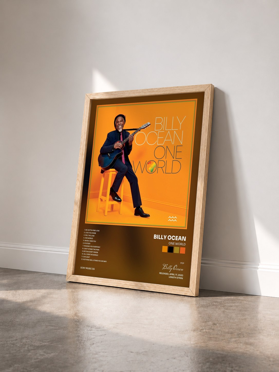 #bois Tableau de l'album One World de Billy Ocean vu de trois quarts, cadre en bois brut