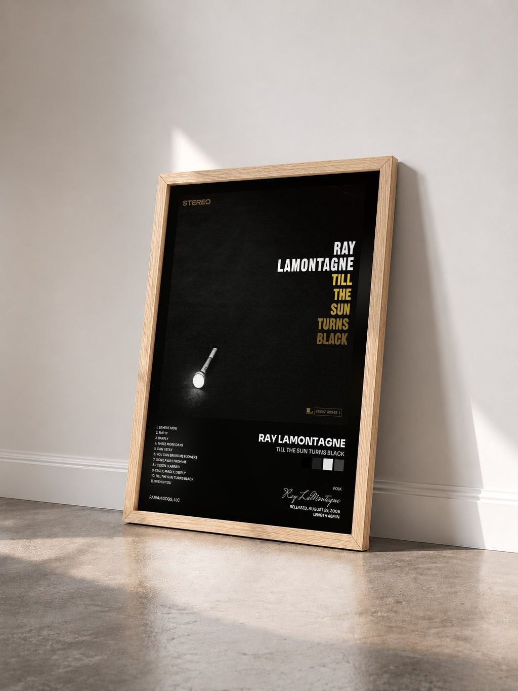 #bois Tableau de l'album Till The Sun Turns Black de Ray LaMontagne vu de trois quarts, cadre en bois brut