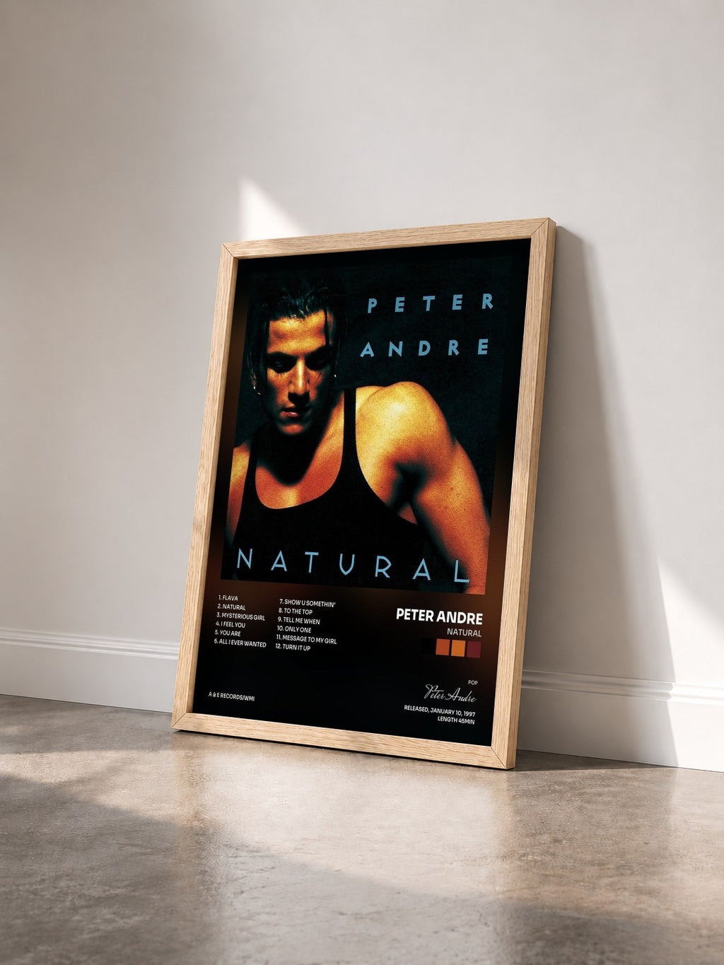 #bois Tableau de l'album Natural de Peter Andre vu de trois quarts, cadre en bois brut