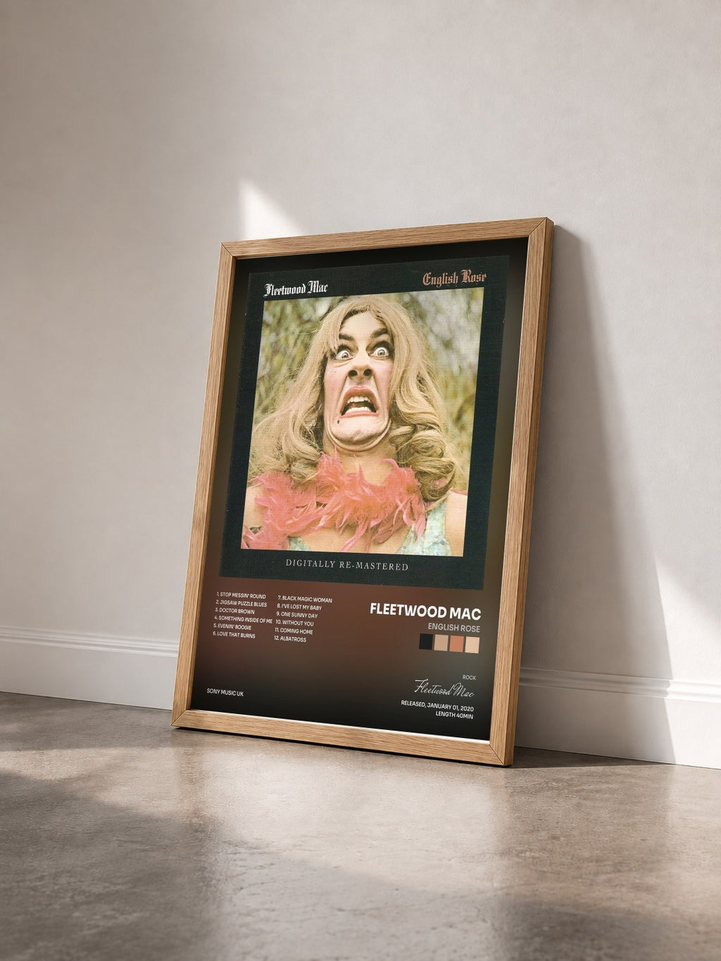 #bois Tableau de l'album English Rose de Fleetwood Mac vu de trois quarts, cadre en bois brut
