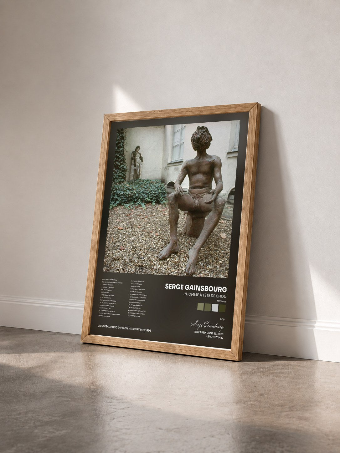 #bois Tableau de l'album L'homme à tête de chou (Mix 2023) de Serge Gainsbourg vu de trois quarts, cadre en bois brut