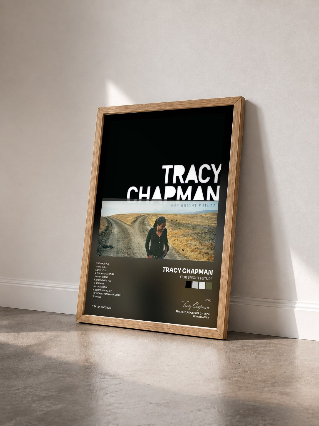 #bois Tableau de l'album Our Bright Future de Tracy Chapman vu de trois quarts, cadre en bois brut