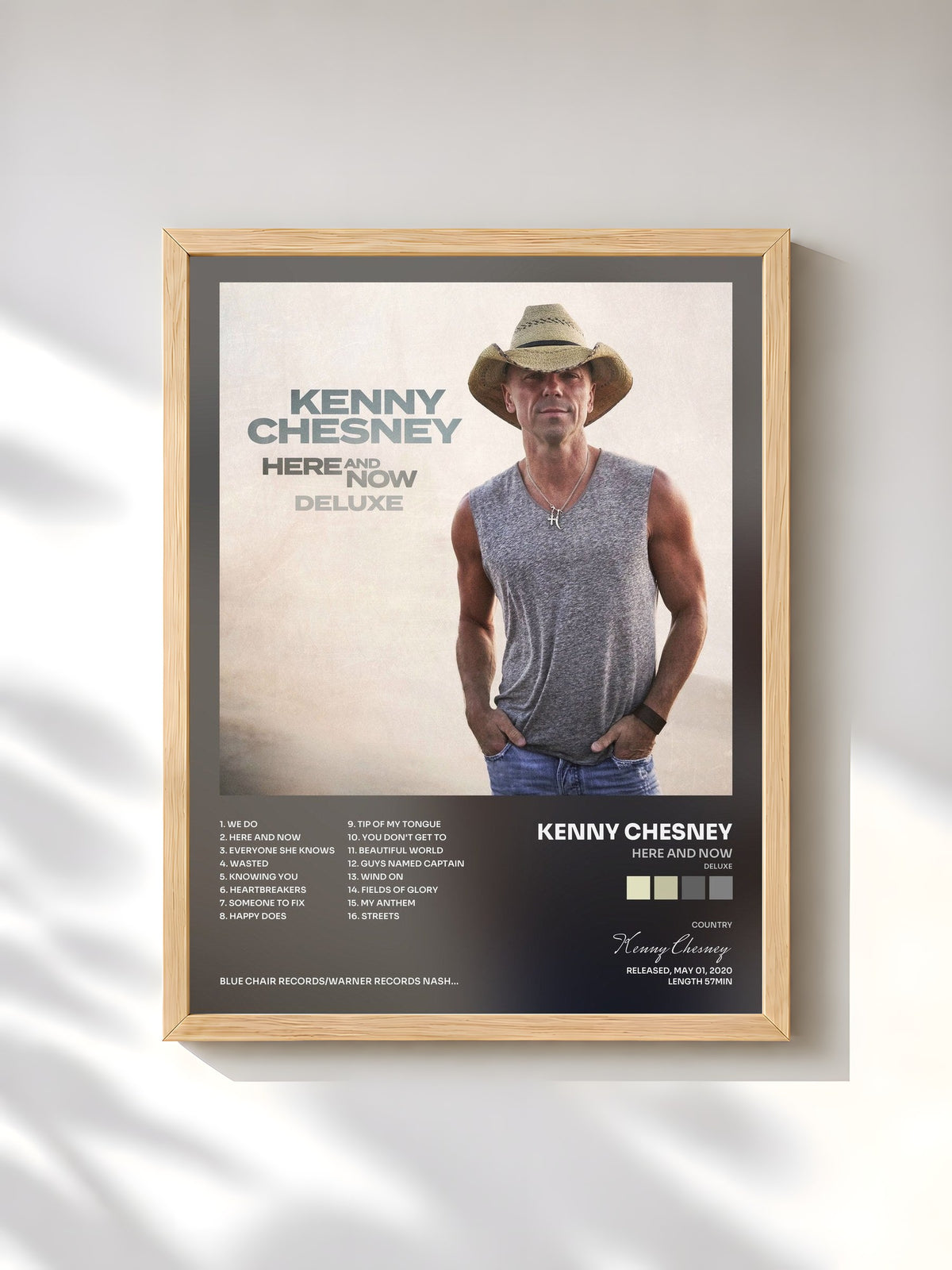 #bois Tableau de l'album Here And Now (Deluxe) de Kenny Chesney, cadre en bois brut, imprimé et encadré en France