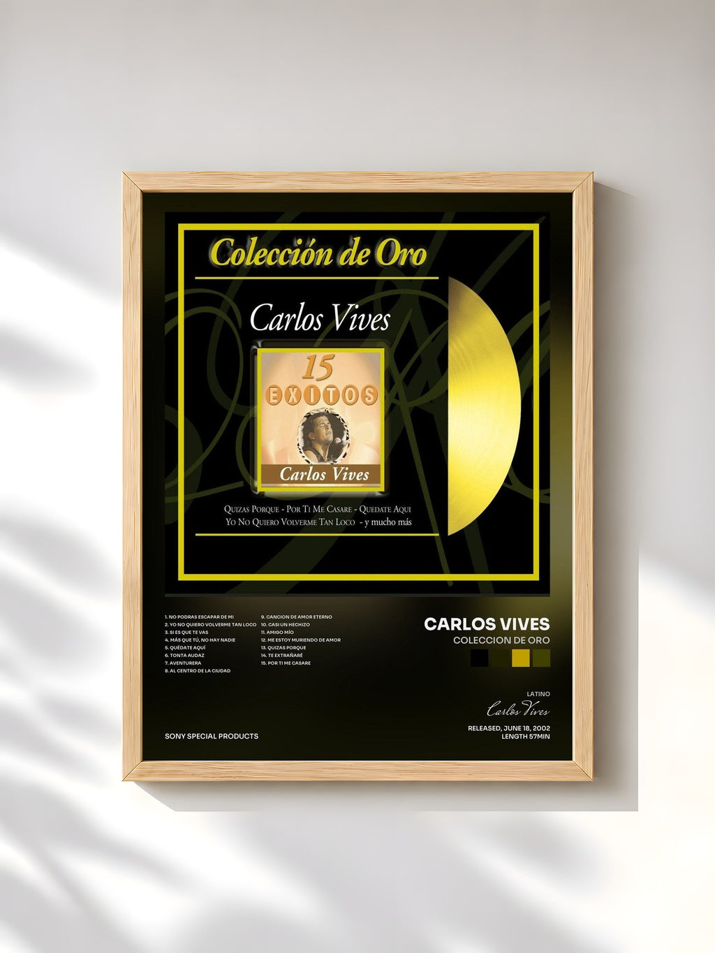 #bois Tableau de l'album Coleccion de Oro de Carlos Vives, cadre en bois brut, imprimé et encadré en France