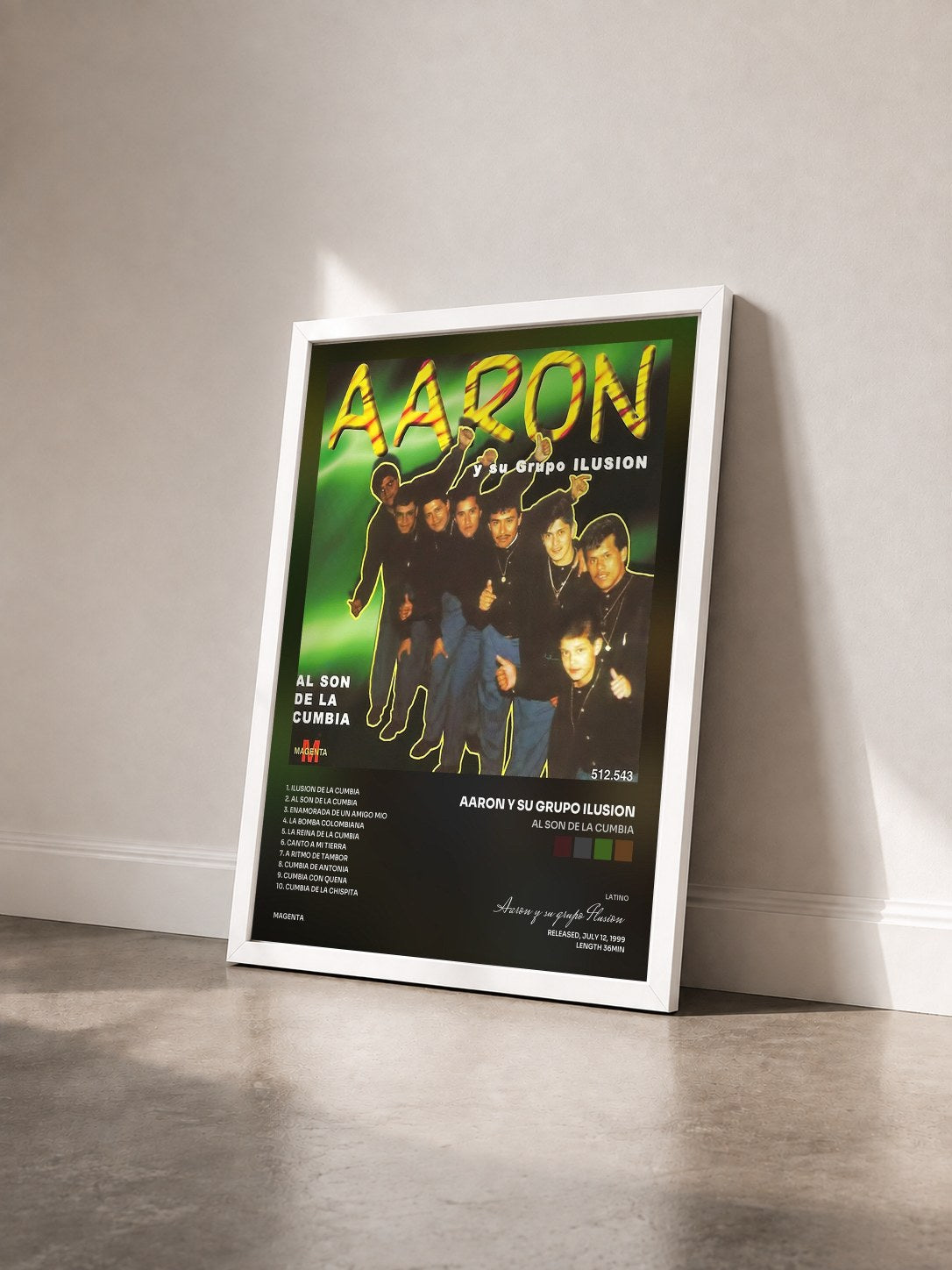 #blanc Tableau de l'album Al Son de la Cumbia de Aaron y su grupo Ilusion vu de trois quarts, cadre blanc