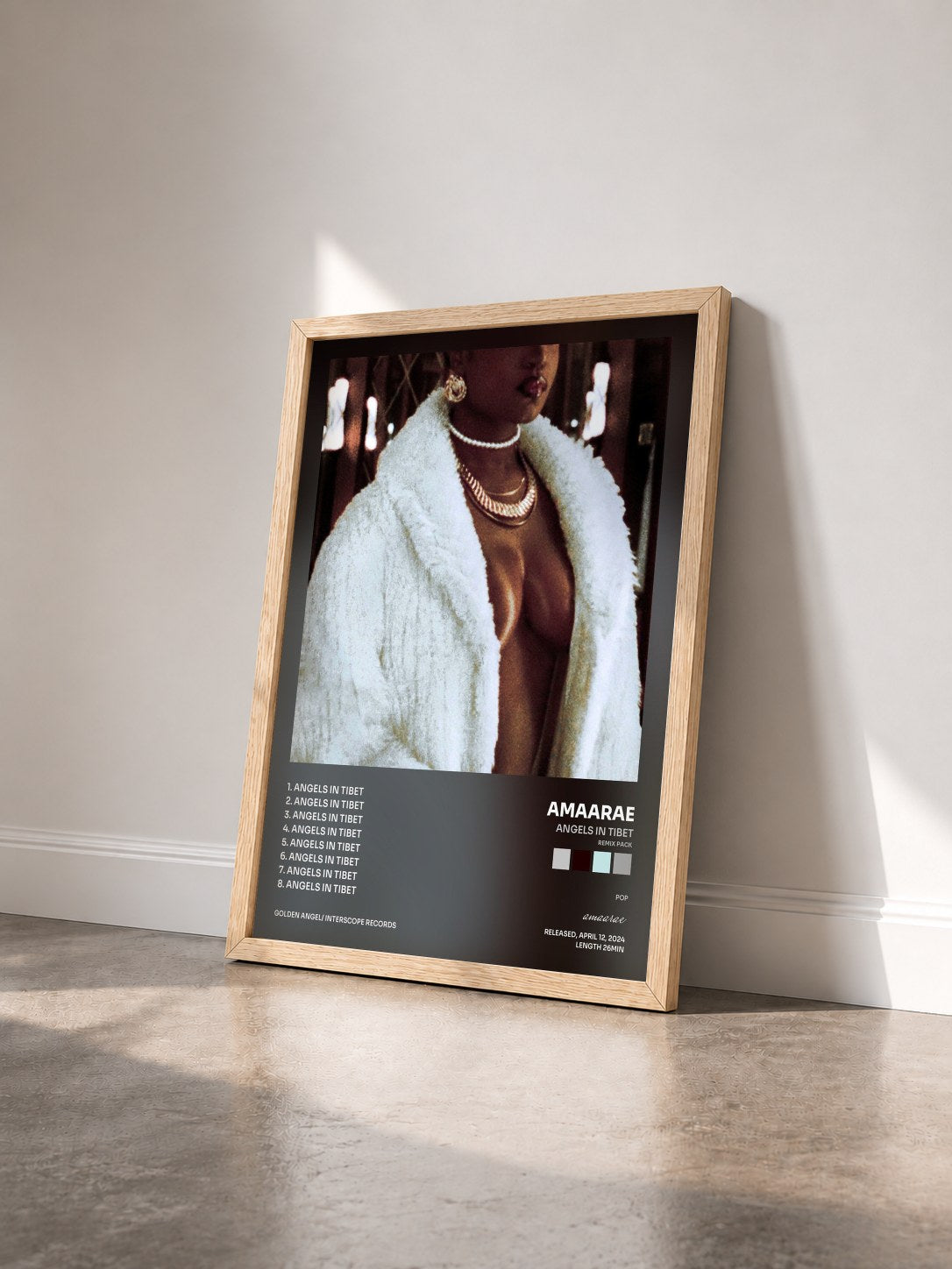 #bois Tableau de l'album Angels In Tibet (Remix Pack) de amaarae vu de trois quarts, cadre en bois brut