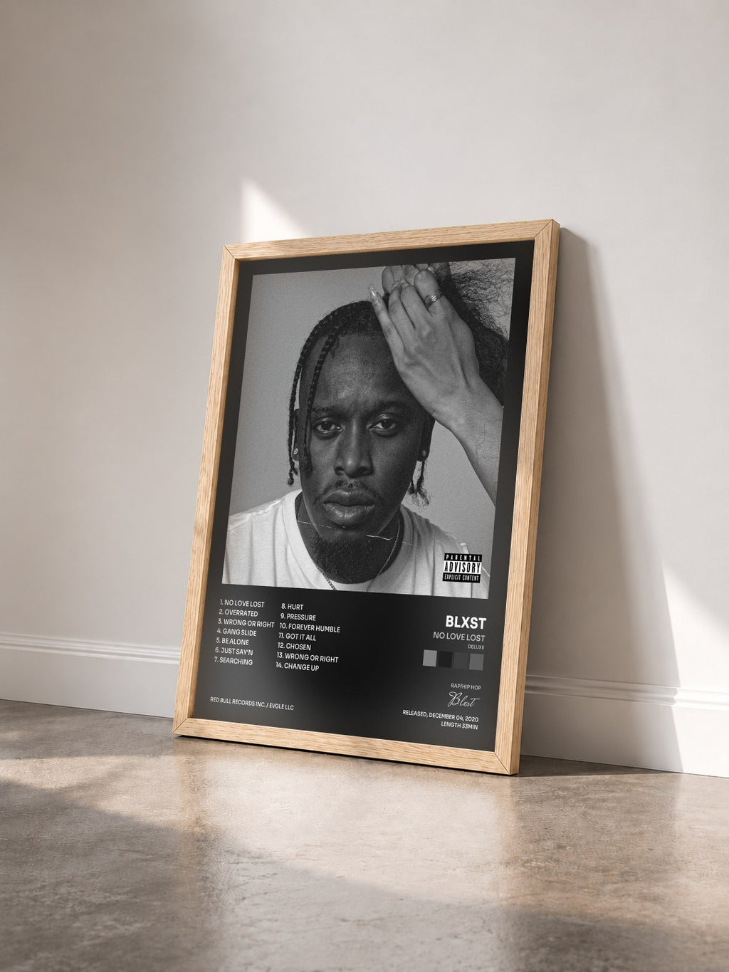 #bois Tableau de l'album No Love Lost (Deluxe) de Blxst vu de trois quarts, cadre en bois brut