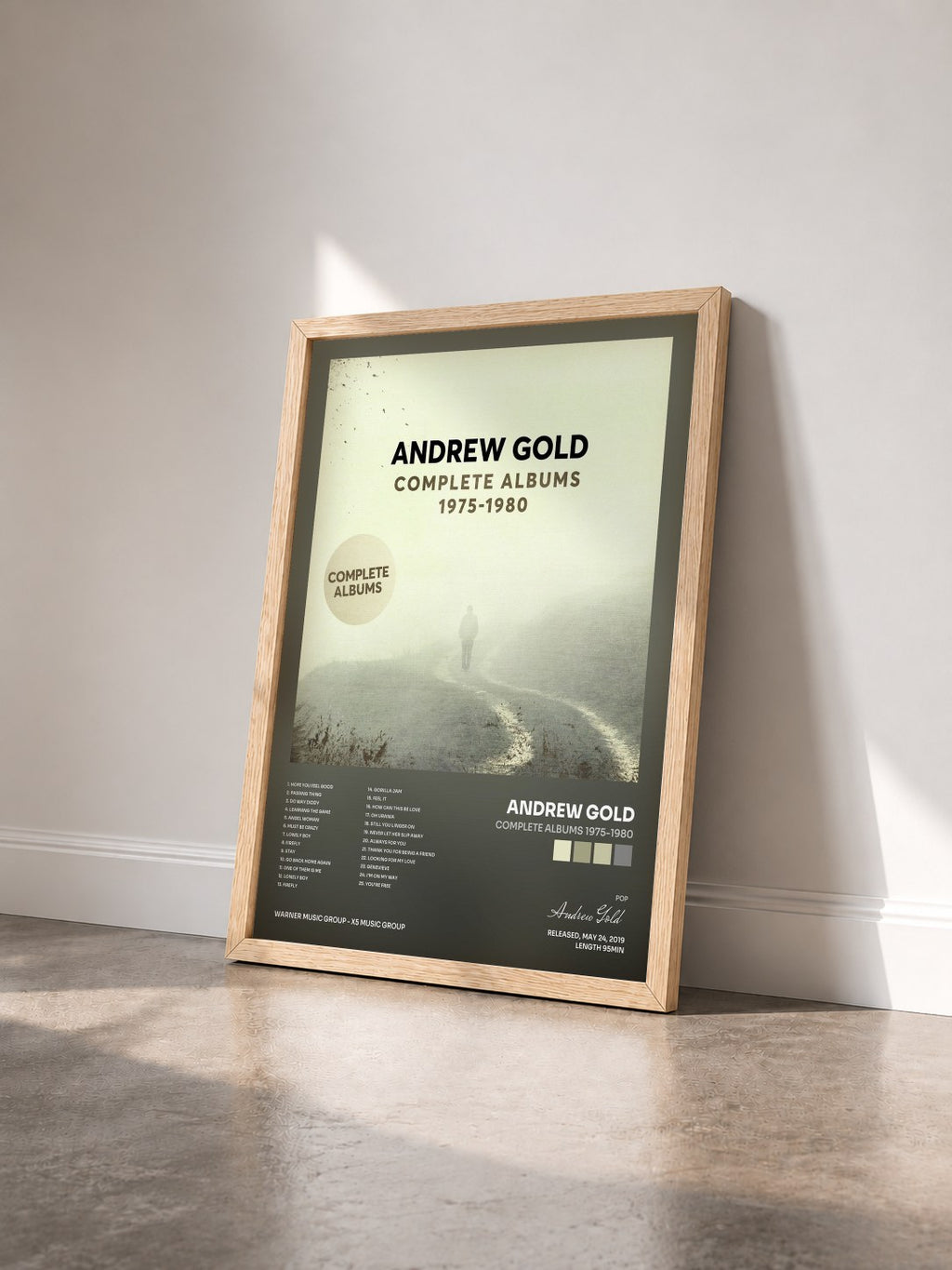 #bois Tableau de l'album Complete Albums 1975-1980 de Andrew Gold vu de trois quarts, cadre en bois brut