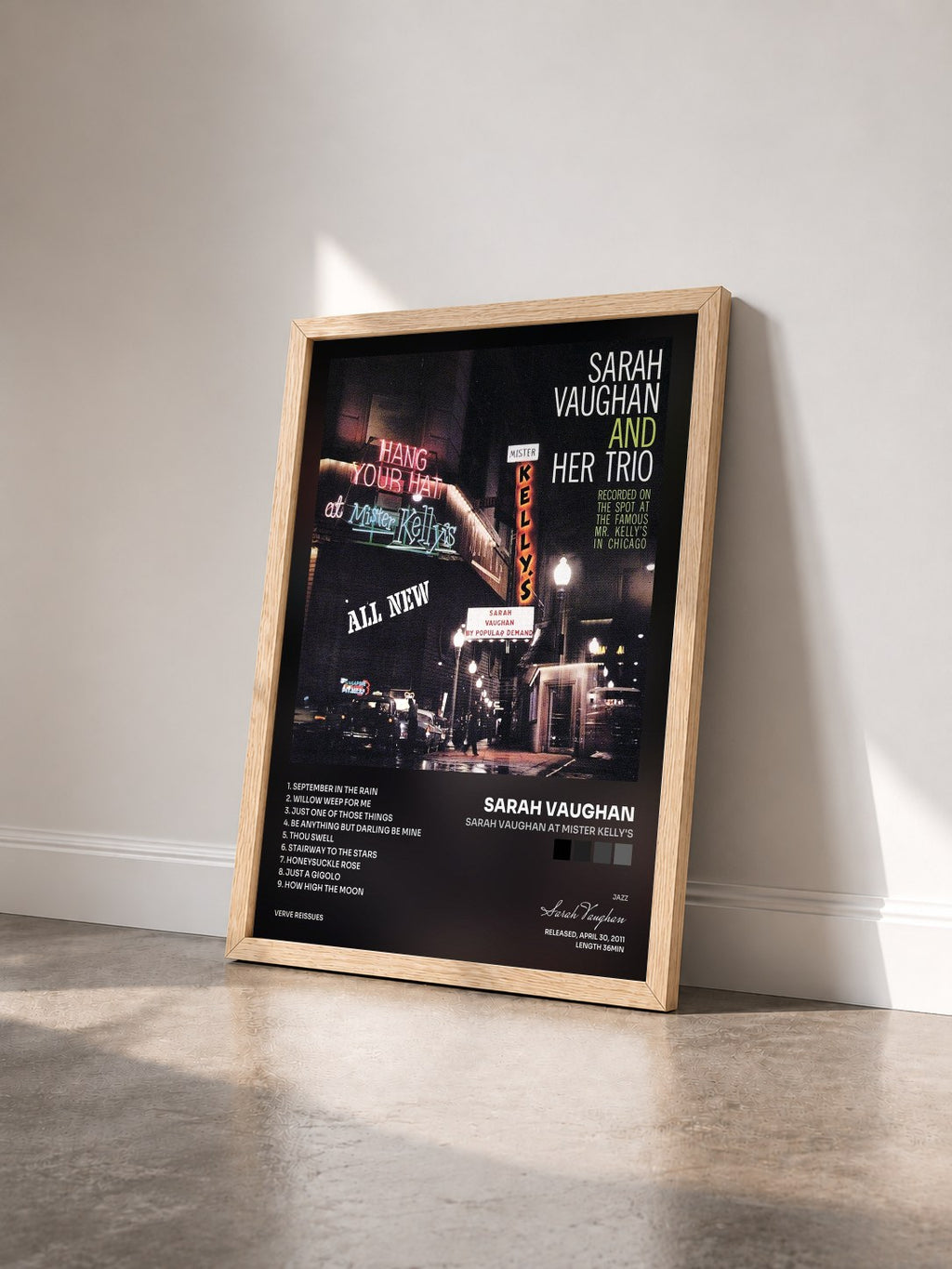 #bois Tableau de l'album Sarah Vaughan At Mister Kelly's de Sarah Vaughan vu de trois quarts, cadre en bois brut