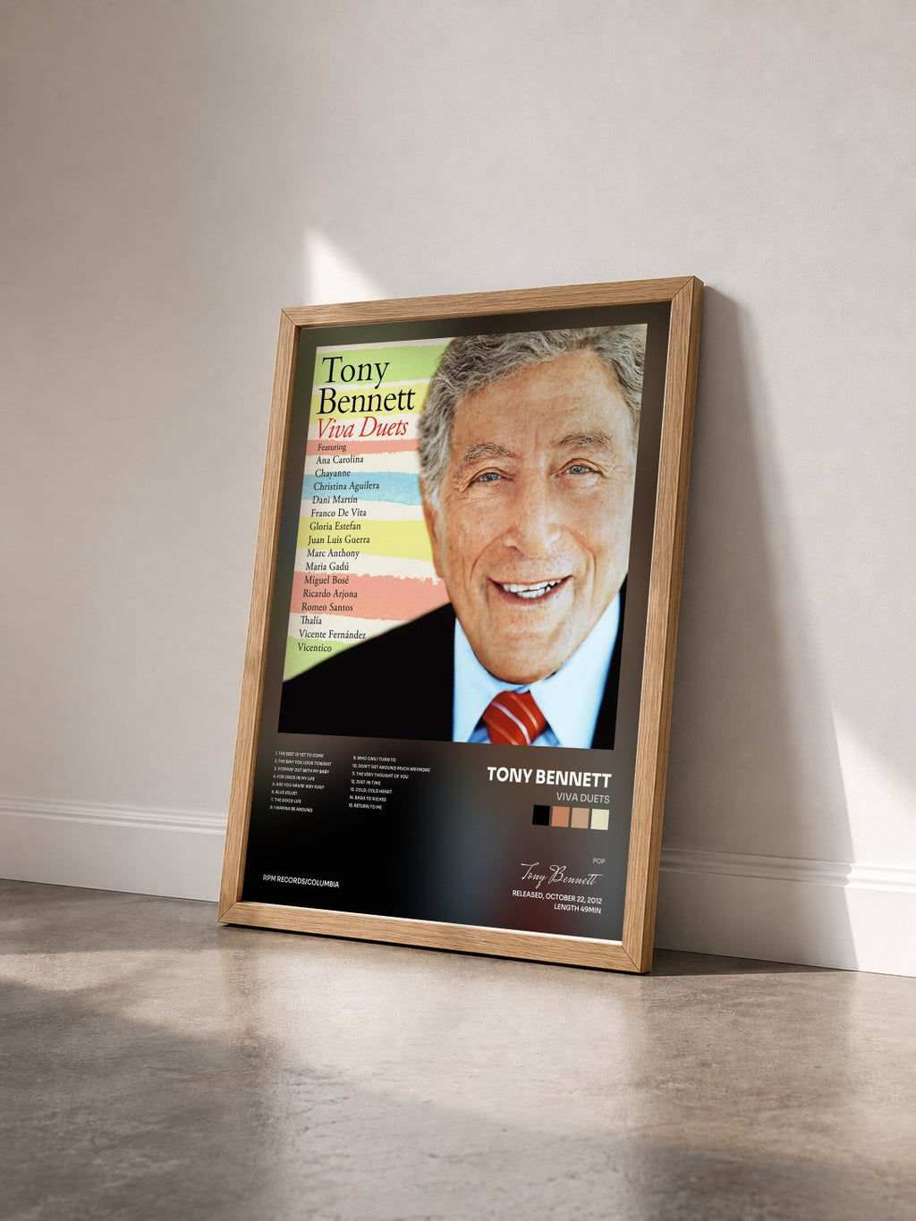 #bois Tableau de l'album Viva Duets de Tony Bennett vu de trois quarts, cadre en bois brut