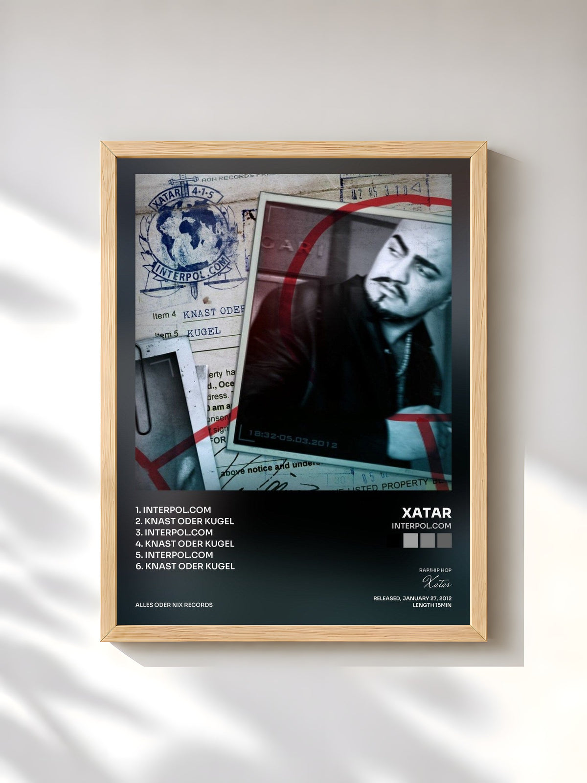 #bois Tableau de l'album Interpol.com de Xatar, cadre en bois brut, imprimé et encadré en France