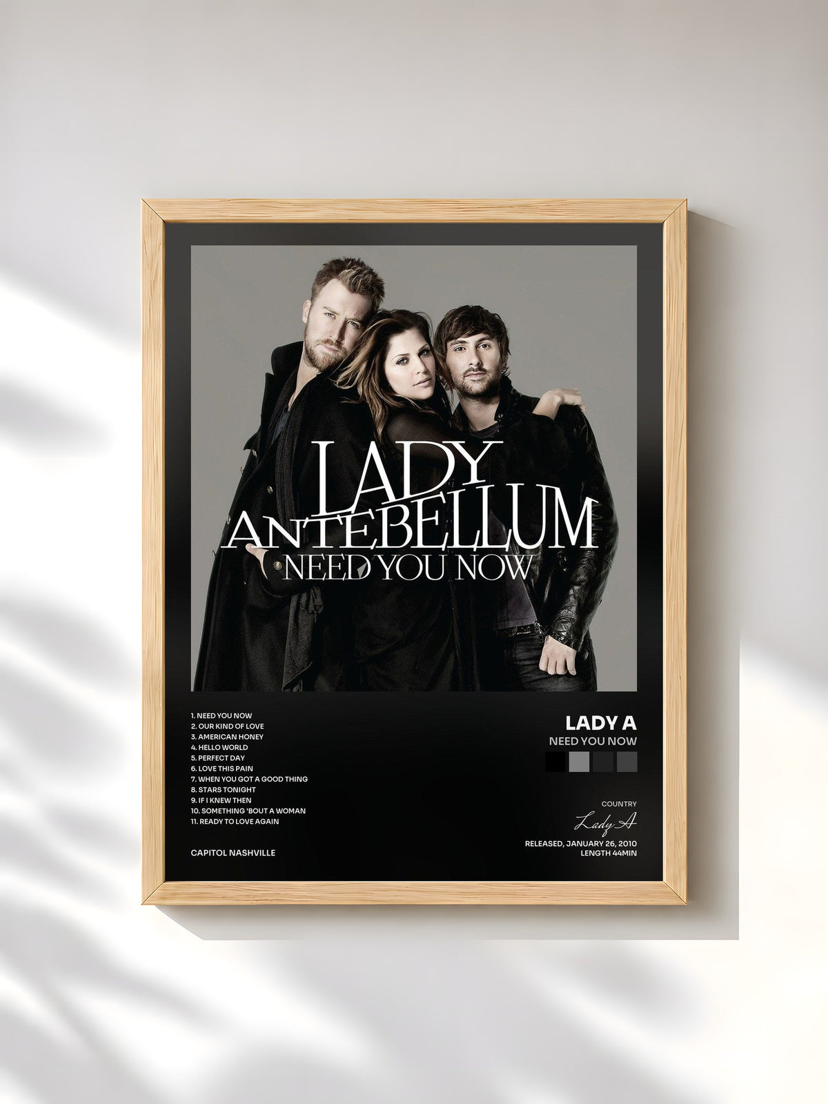 #bois Tableau de l'album Need You Now de Lady A, cadre en bois brut, imprimé et encadré en France