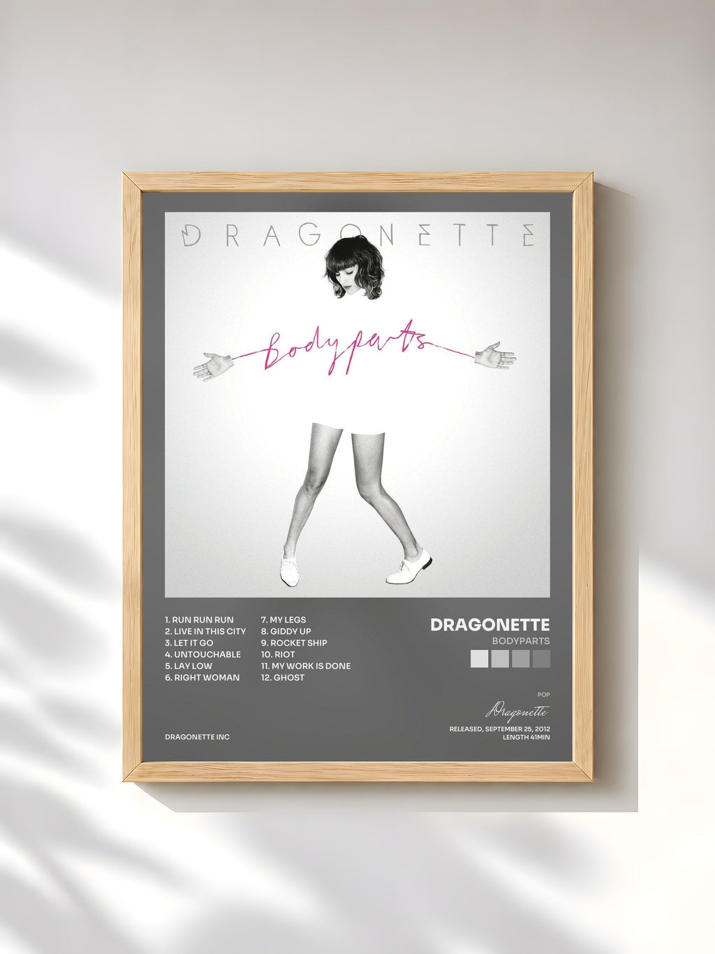 #bois Tableau de l'album Bodyparts de Dragonette, cadre en bois brut, imprimé et encadré en France