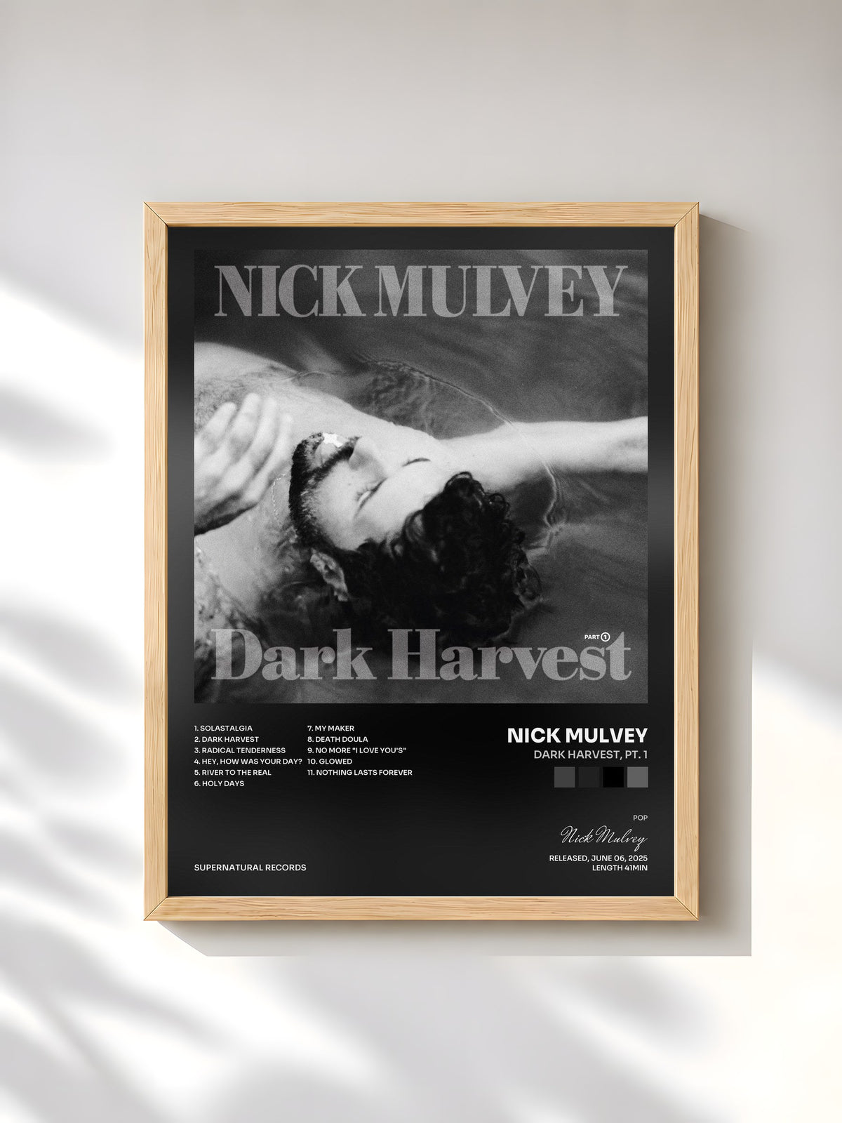 #bois Tableau de l'album Dark Harvest, Pt. 1 de Nick Mulvey, cadre en bois brut, imprimé et encadré en France