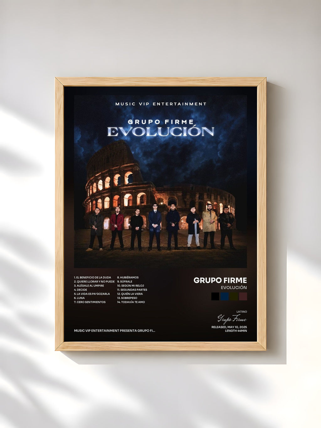 #bois Tableau de l'album Evolución de Grupo Firme, cadre en bois brut, imprimé et encadré en France