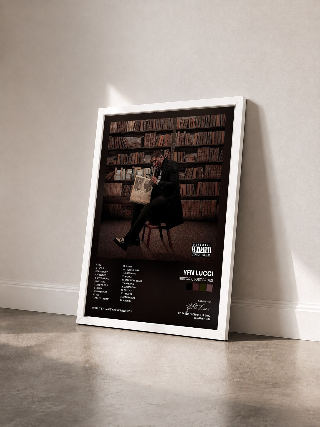 #blanc Tableau de l'album HIStory, Lost Pages de YFN Lucci vu de trois quarts, cadre blanc
