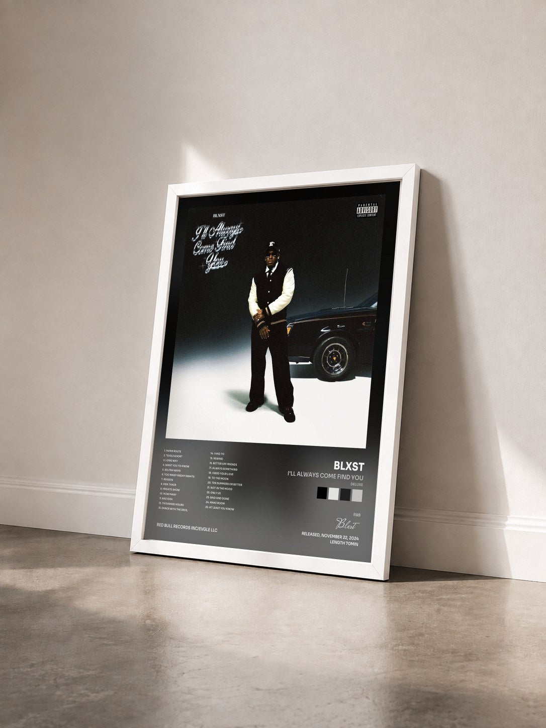 #blanc Tableau de l'album I'll Always Come Find You (Deluxe) de Blxst vu de trois quarts, cadre blanc