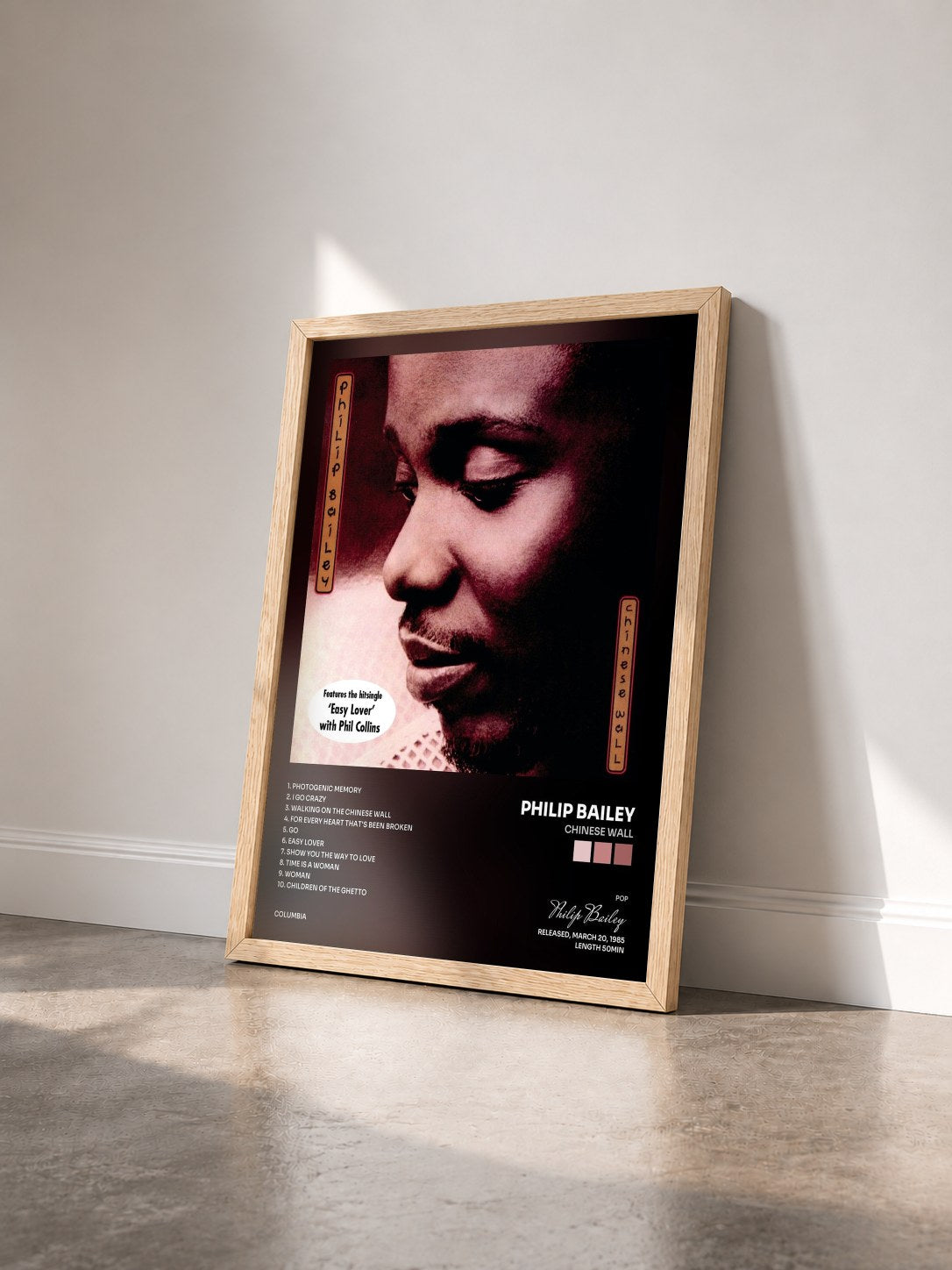#bois Tableau de l'album Chinese Wall de Philip Bailey vu de trois quarts, cadre en bois brut