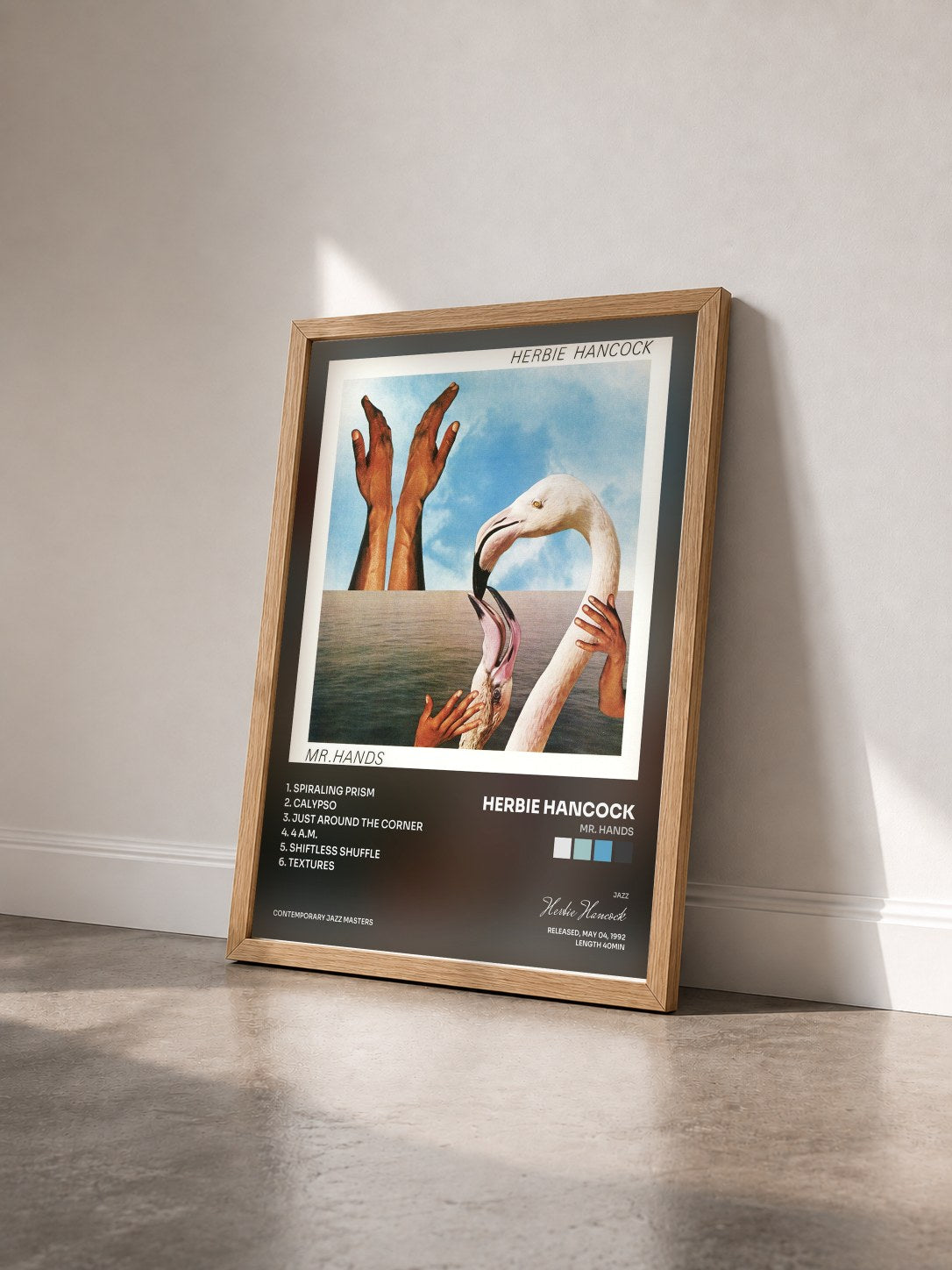 #bois Tableau de l'album Mr. Hands de Herbie Hancock vu de trois quarts, cadre en bois brut
