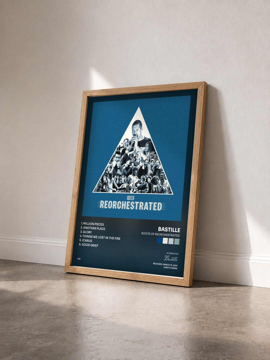 #bois Tableau de l'album Roots Of ReOrchestrated de Bastille vu de trois quarts, cadre en bois brut