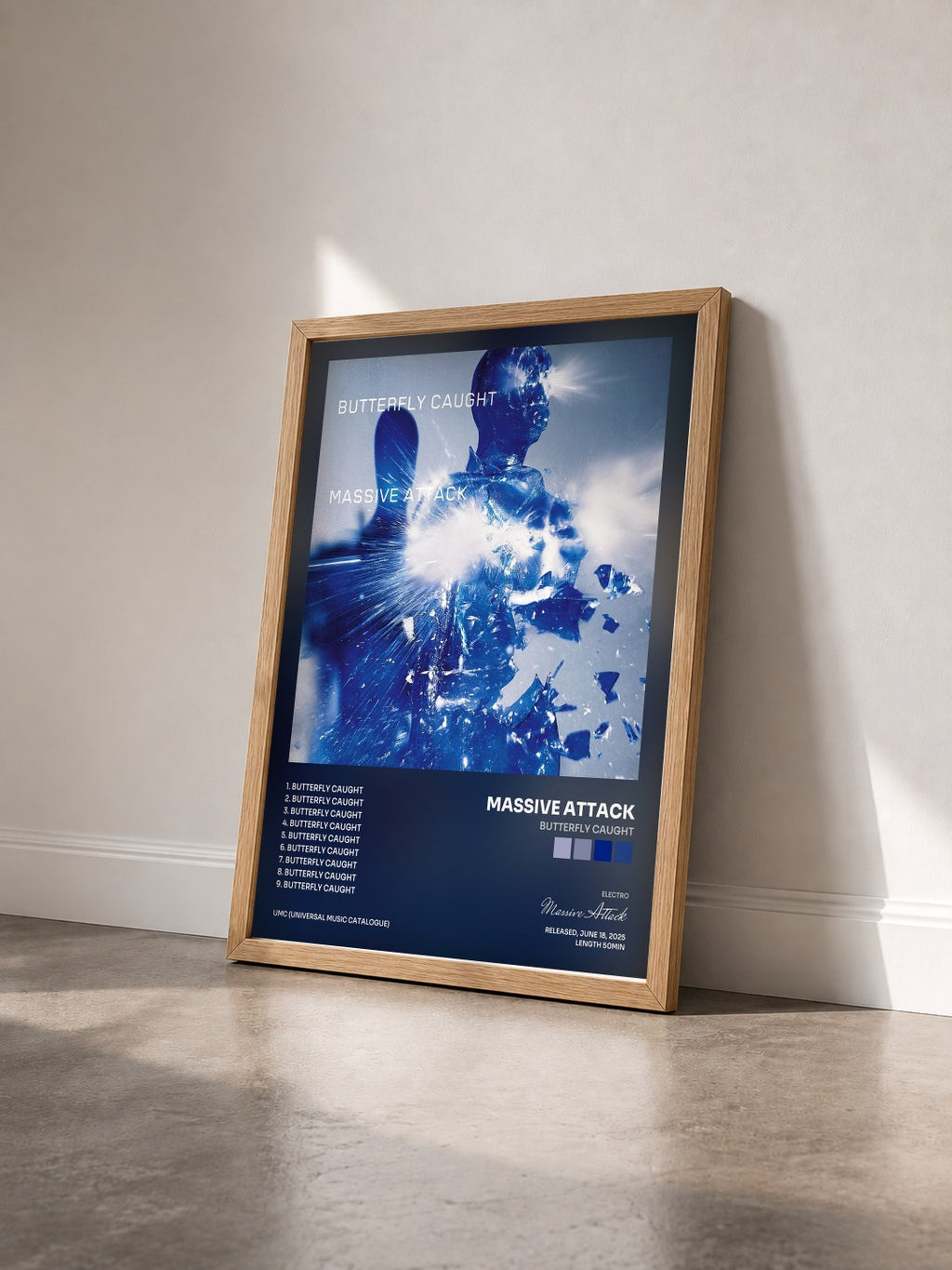 #bois Tableau de l'album Butterfly Caught de Massive Attack vu de trois quarts, cadre en bois brut
