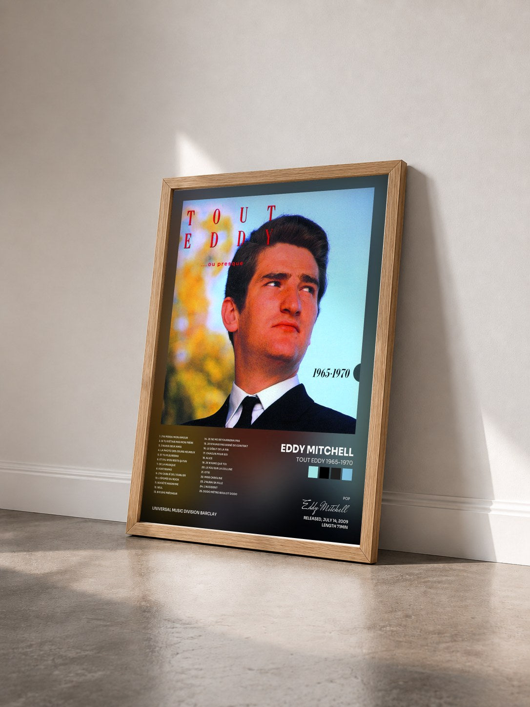#bois Tableau de l'album Tout Eddy 1965-1970 de Eddy Mitchell vu de trois quarts, cadre en bois brut