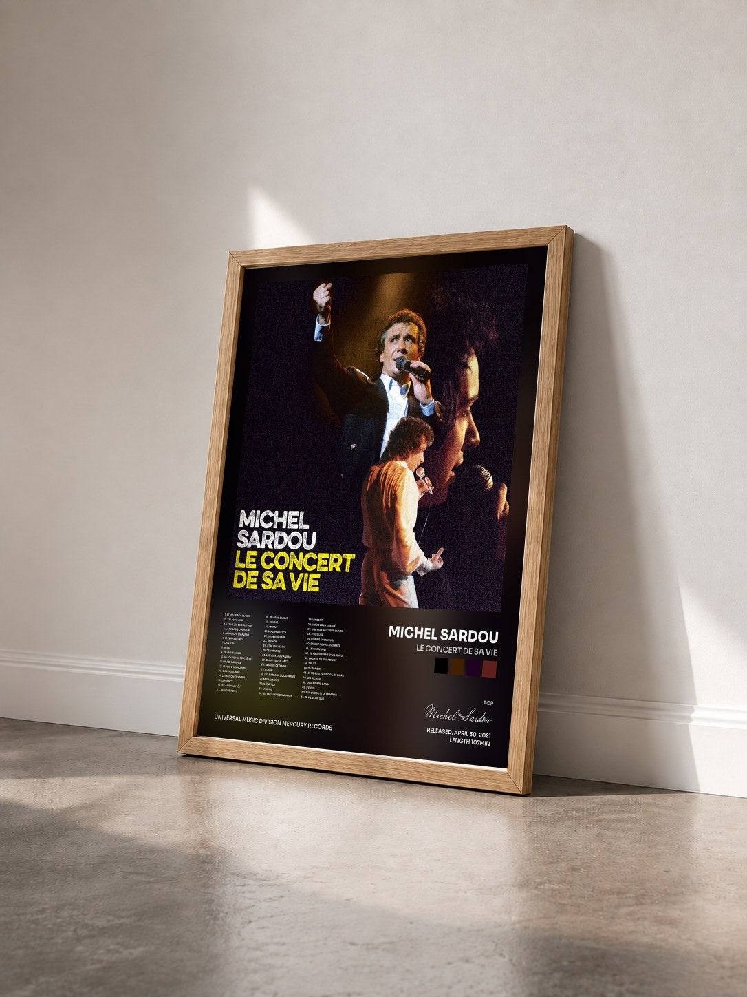 #bois Tableau de l'album Le concert de sa vie de Michel Sardou vu de trois quarts, cadre en bois brut