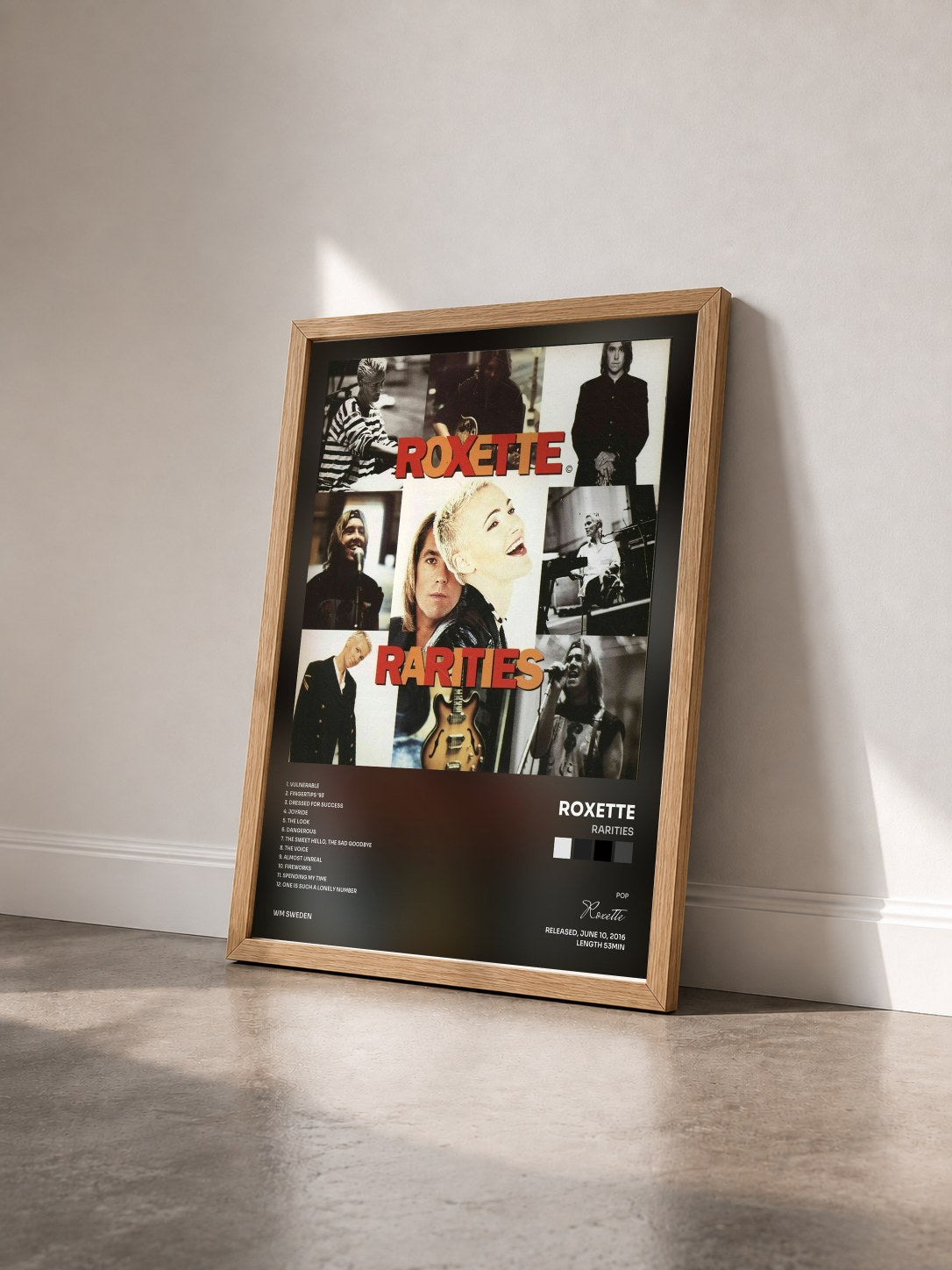 #bois Tableau de l'album Rarities de Roxette vu de trois quarts, cadre en bois brut