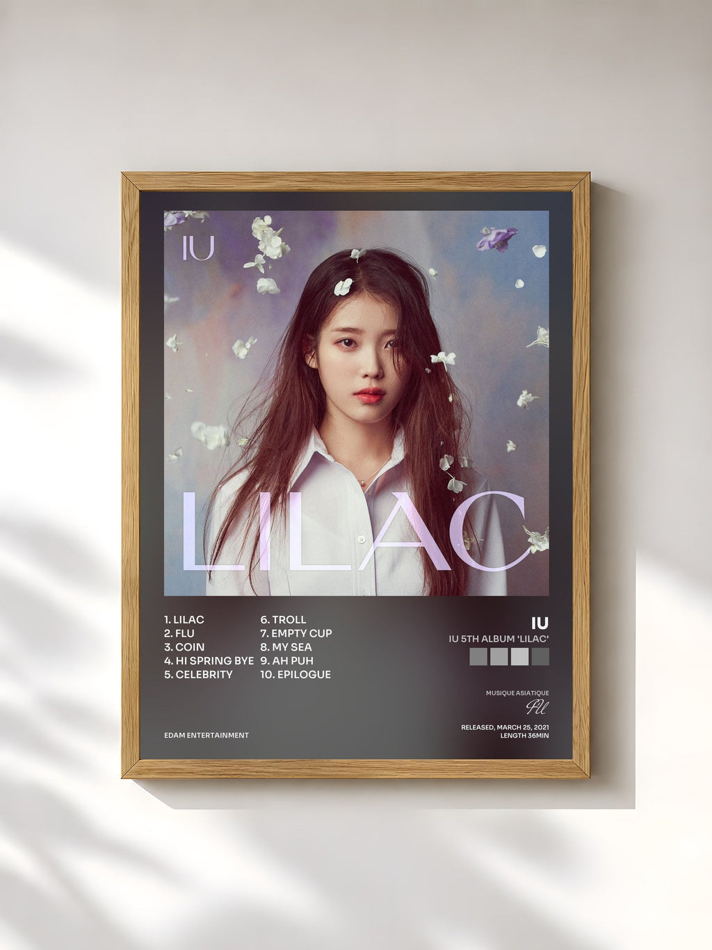 #bois Tableau de l'album IU 5th Album 'LILAC' de IU, cadre en bois brut, imprimé et encadré en France