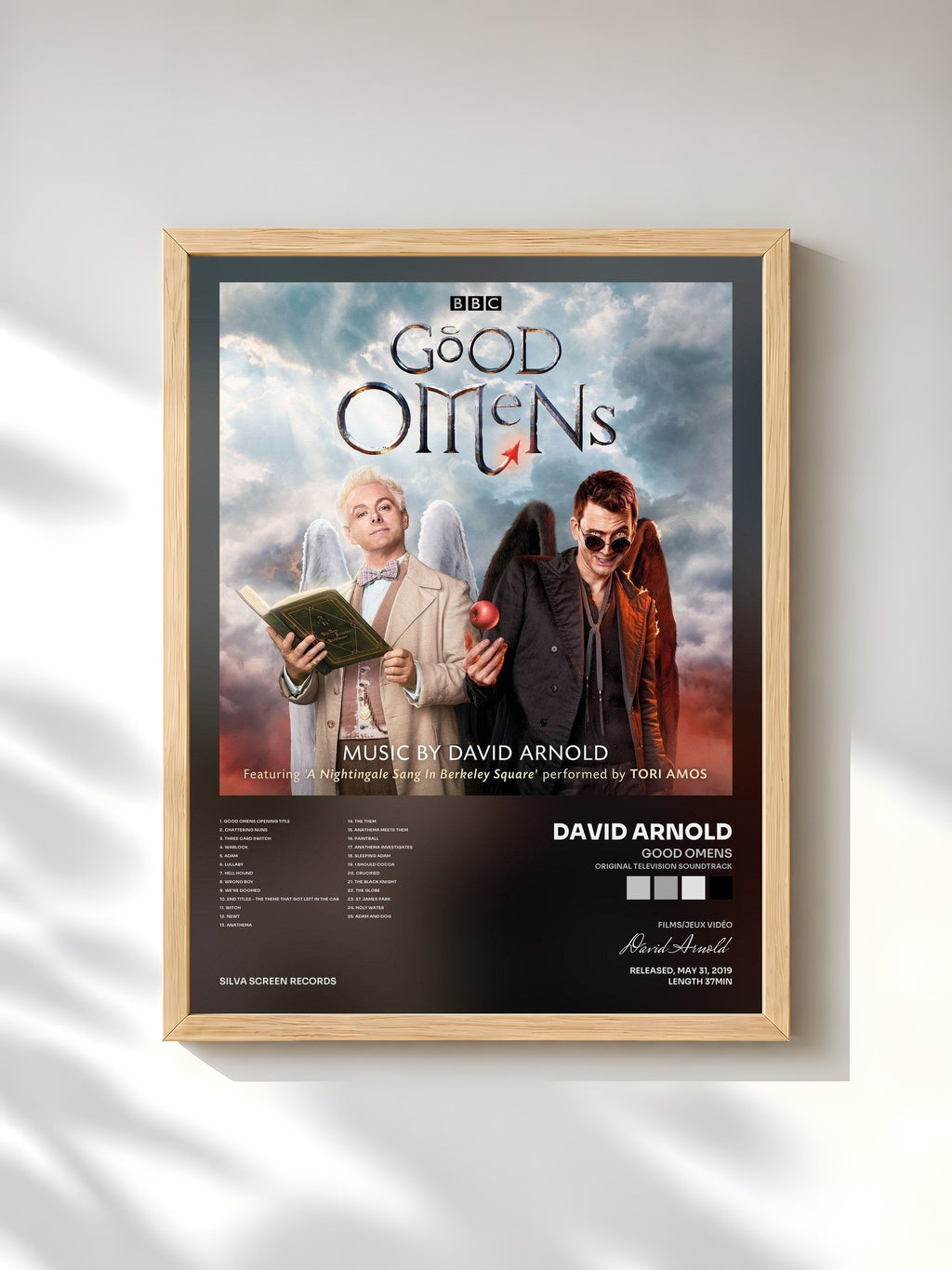 #bois Tableau de l'album Good Omens (Original Television Soundtrack) de David Arnold, cadre en bois brut, imprimé et encadré en France