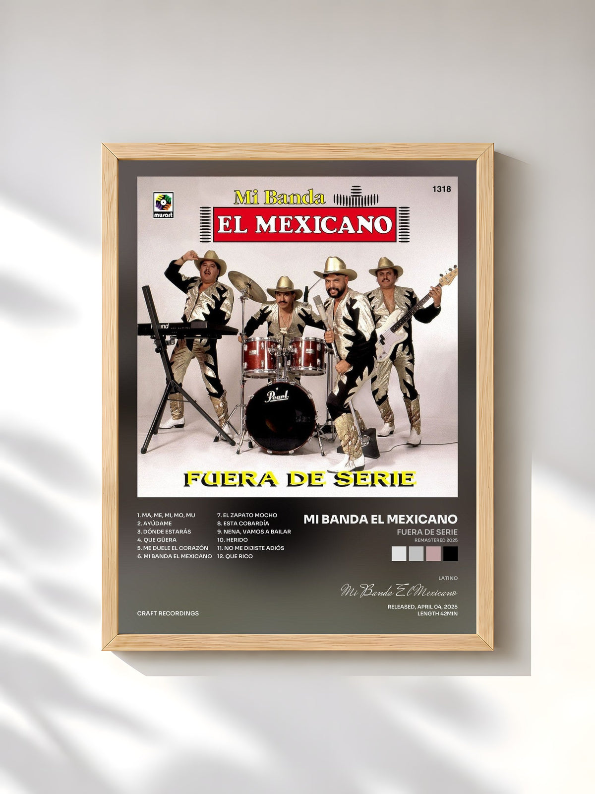 #bois Tableau de l'album Fuera de Serie (Remastered 2025) de Mi Banda El Mexicano, cadre en bois brut, imprimé et encadré en France