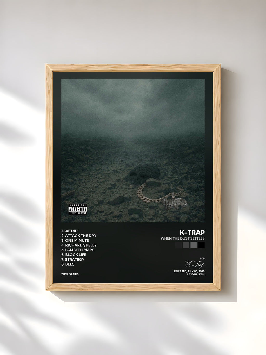 #bois Tableau de l'album When The Dust Settles de K-Trap, cadre en bois brut, imprimé et encadré en France