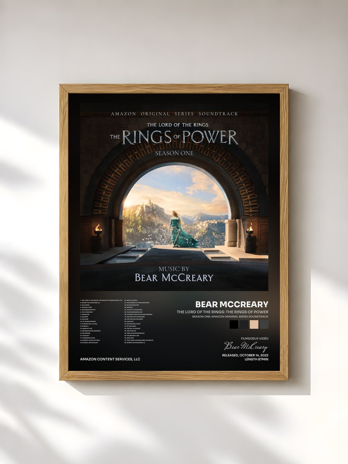 #bois Tableau de l'album The Lord of the Rings: The Rings of Power (Season One: Amazon Original Series Soundtrack) de Bear McCreary, cadre en bois brut, imprimé et encadré en France