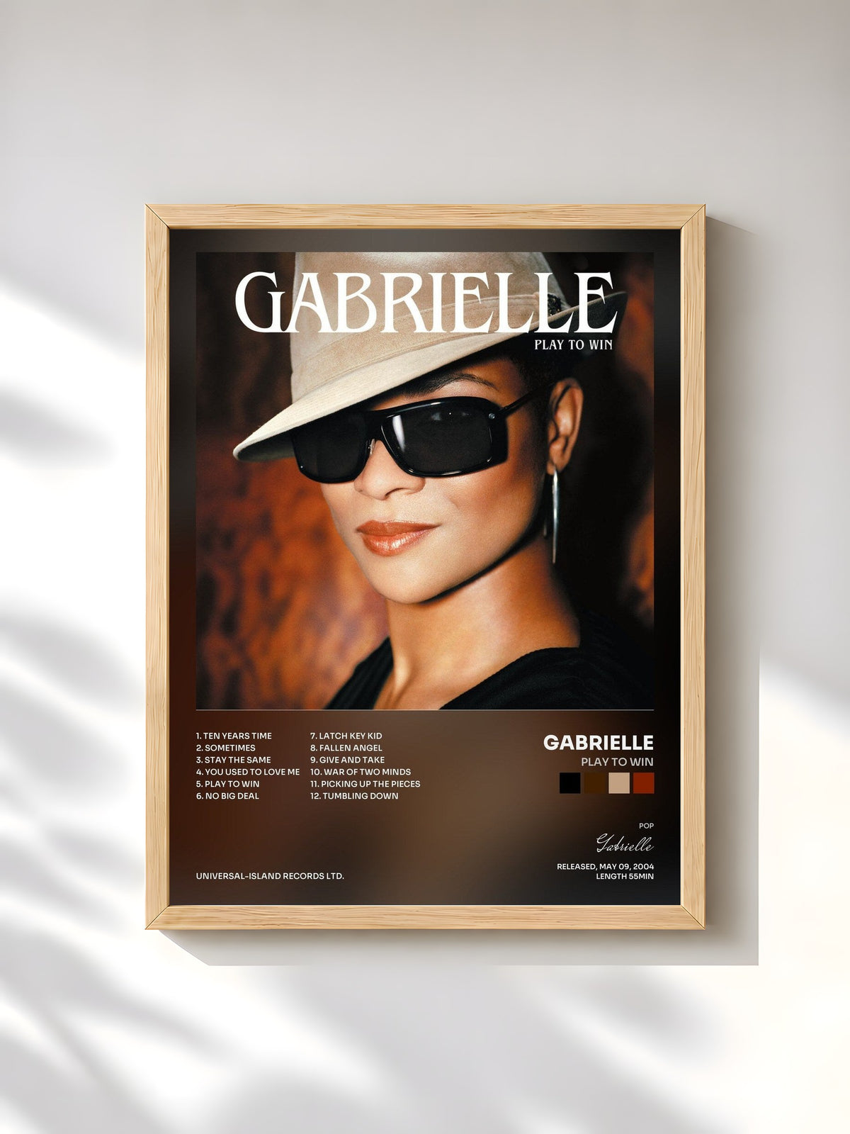 #bois Tableau de l'album Play To Win de Gabrielle, cadre en bois brut, imprimé et encadré en France