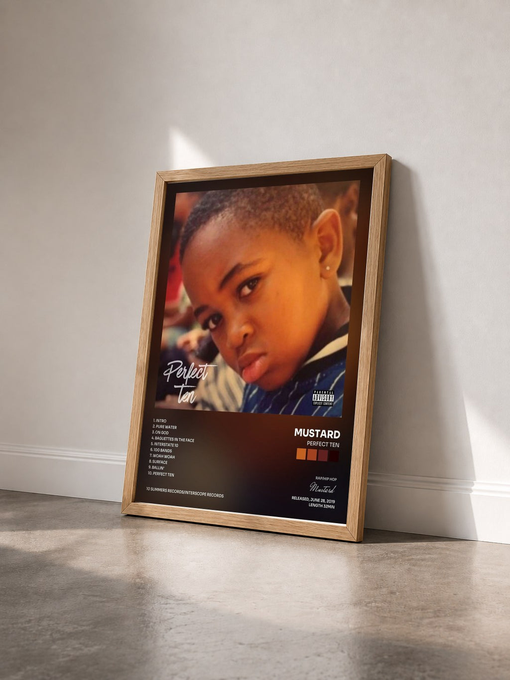 #bois Tableau de l'album Perfect Ten de Mustard vu de trois quarts, cadre en bois brut