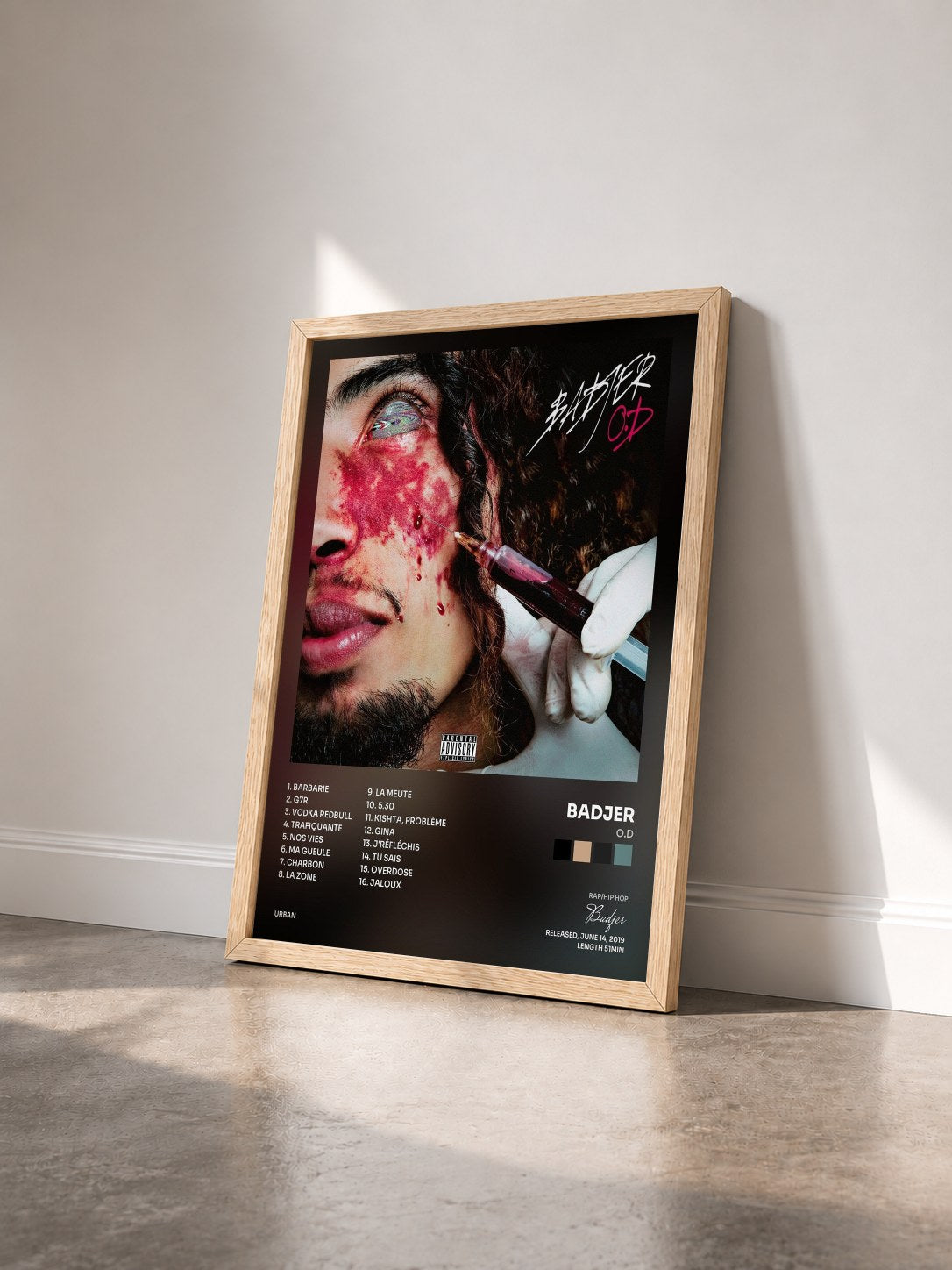 #bois Tableau de l'album O.D de Badjer vu de trois quarts, cadre en bois brut