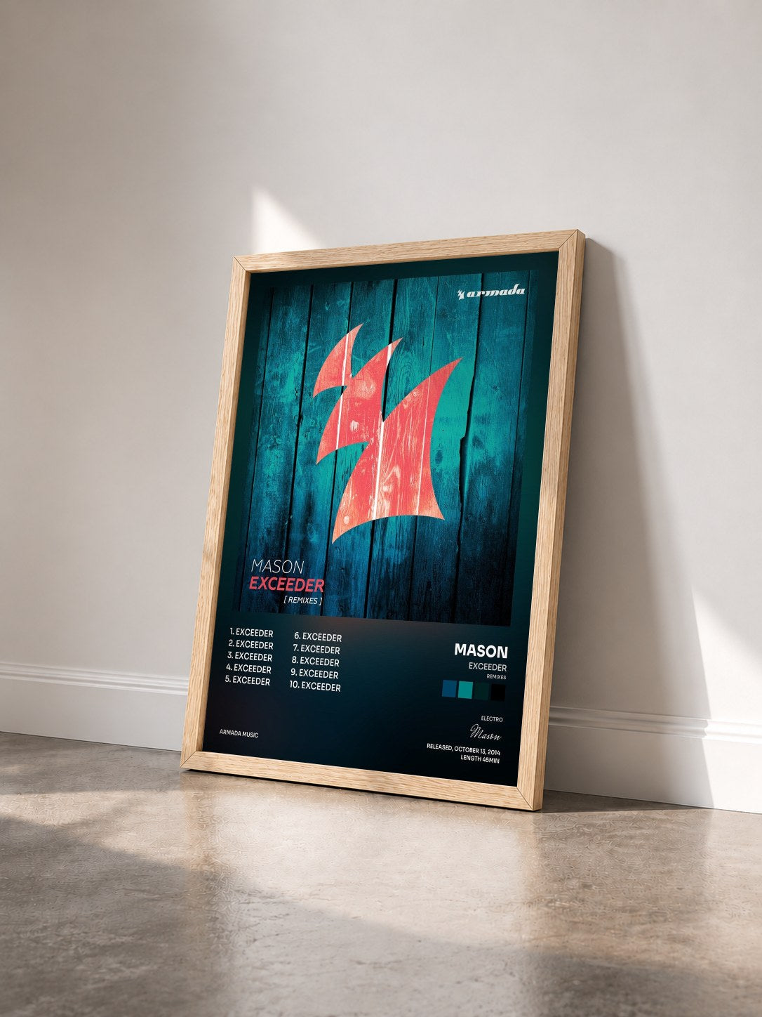 #bois Tableau de l'album Exceeder (Remixes) de Mason vu de trois quarts, cadre en bois brut