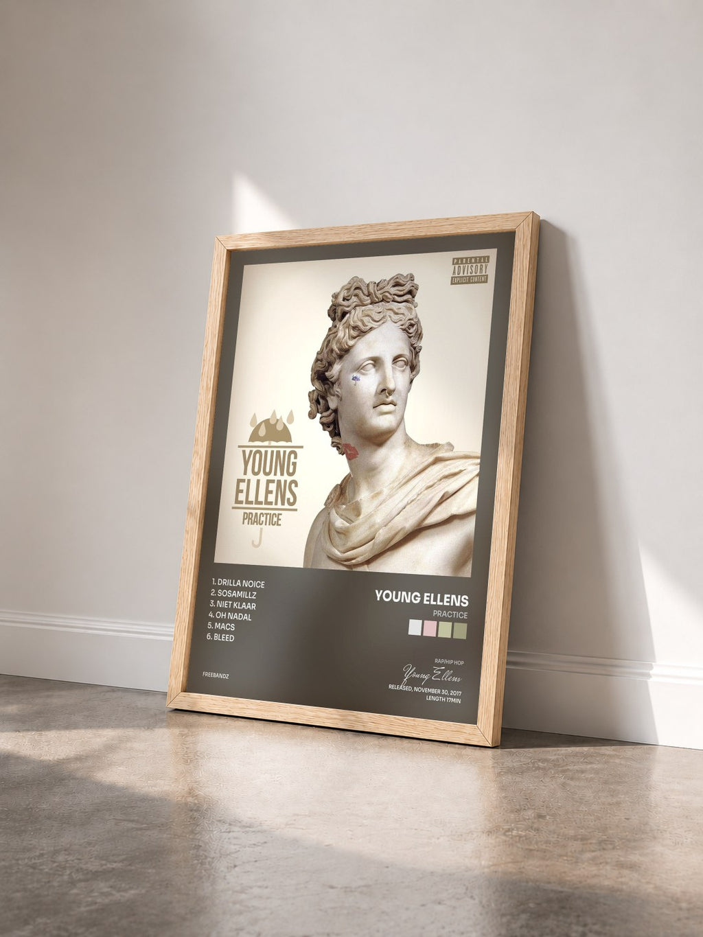 #bois Tableau de l'album Practice de Young Ellens vu de trois quarts, cadre en bois brut