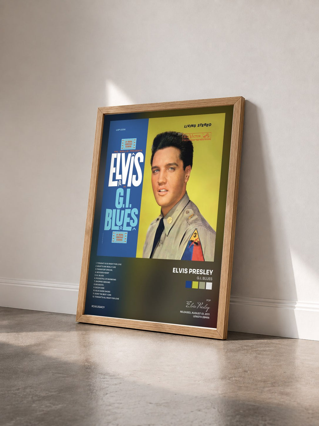 #bois Tableau de l'album G.I. Blues de Elvis Presley vu de trois quarts, cadre en bois brut